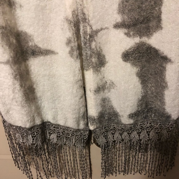 Simply Couture NWT Ladies Cardigan Sweater/Duster in Size Medium. Gray/White - Picture 8 of 15